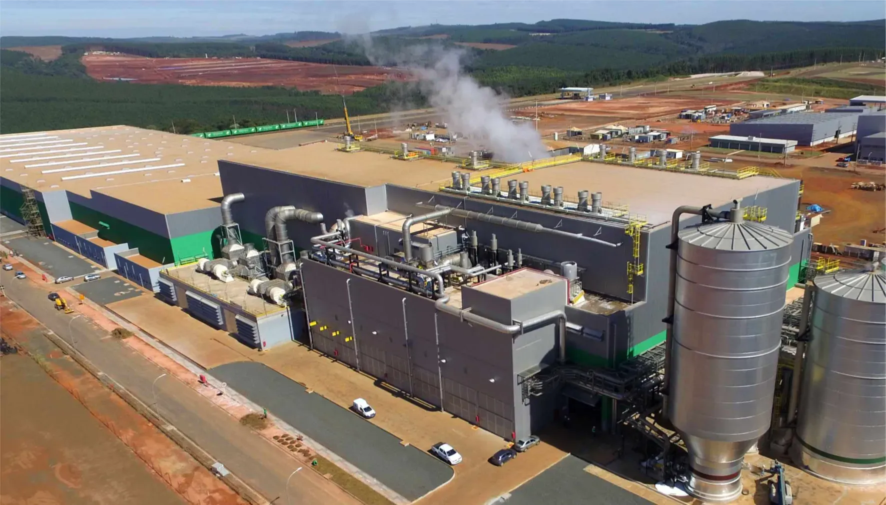 Destaque no setor de Papel e Celulose.Planta de secagem de celulose Klabin S/A – Ortigueira/PR.