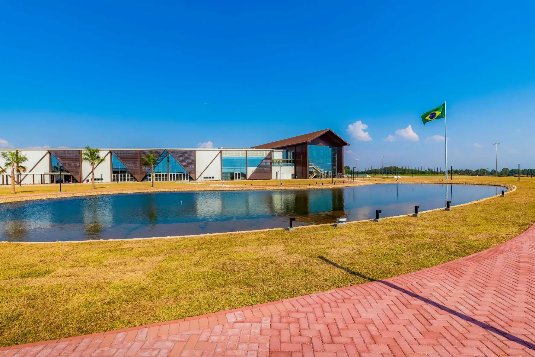 Destaque na construção de Espaços Culturais.Centro de Eventos Agrária – Entre Rios/PR.